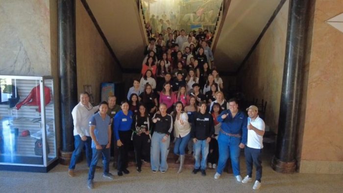 “Crean puentes” jóvenes saltillenses; participan en mentorías