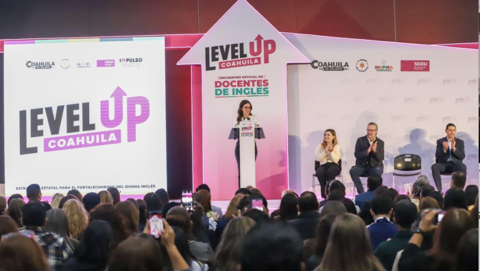 Continúa Inspira capacitando a maestros de inglés con Level Up
