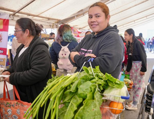 *Ciudadanos agradecen realización del Mercadito de A Peso Todos Por Más- Mejora*