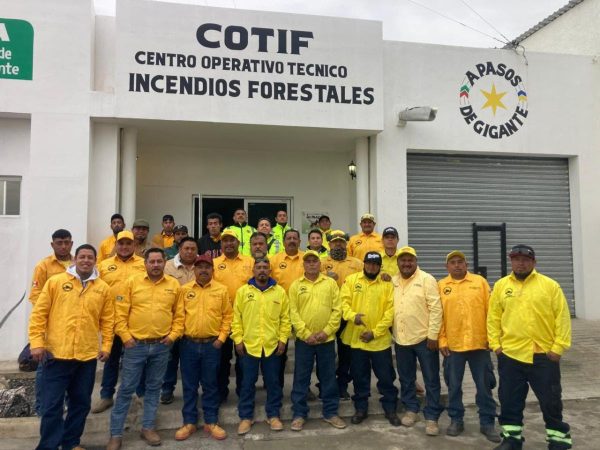 Participan brigadistas de Saltillo en curso para combatientes de incendio forestal