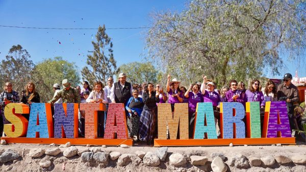 *Dignifican identidad de la comunidad de Santa María*