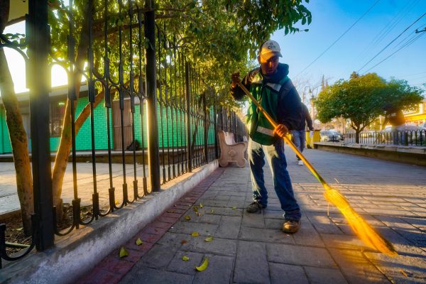 *Refuerza Ramos Arizpe labores de limpieza y mantenimiento urbano*