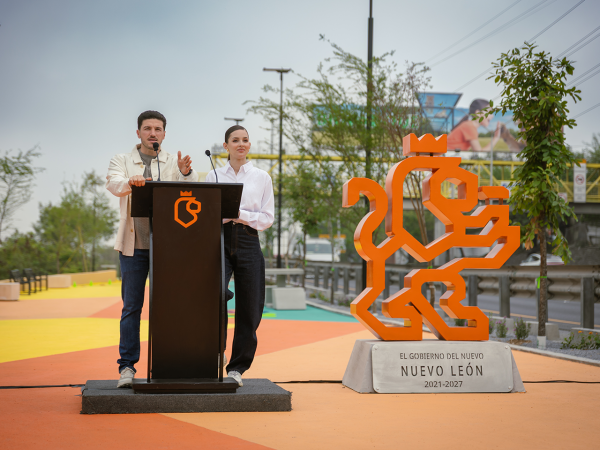 Inaugura Gobernador Samuel García Andador Peatonal y de Movilidad en Morones Prieto