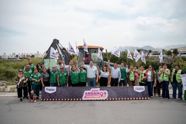 Cumple Javier Díaz en Hacienda Narro; arranca construcción de puente peatonal