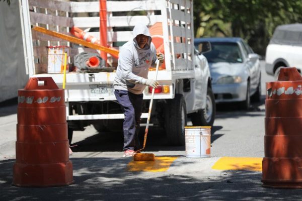Atiende Javier Díaz colonia Lomas Verdes a través de ‘Colonias al 100’