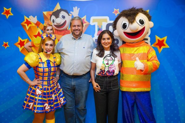 *Más de 20 mil personas disfrutan show de Bely y Beto en Ramos Arizpe*