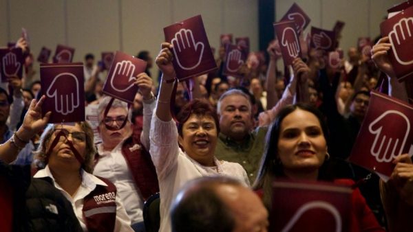 Morena llega al cambio de su dirigencia nacional en medio de su peor momento político