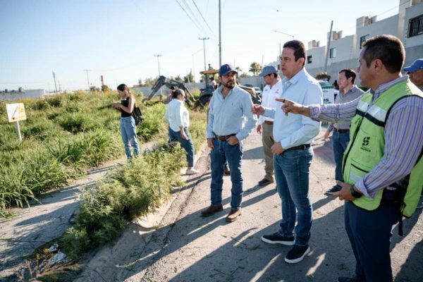 Supervisa Javier Díaz programa “Aquí Andamos”, en atención a daños por las lluvias