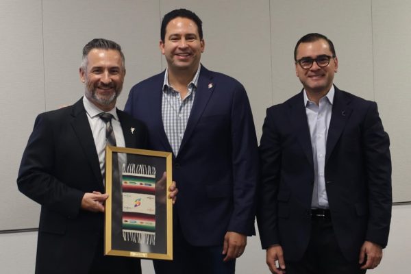 Javier Díaz fortalece conexión Saltillo – Texas para desarrollo en tecnología