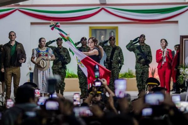 ‘Un grito de justicia por Carlos Manzo’: Grecia Quiroz en ceremonia de inicio de Independencia en Uruapan