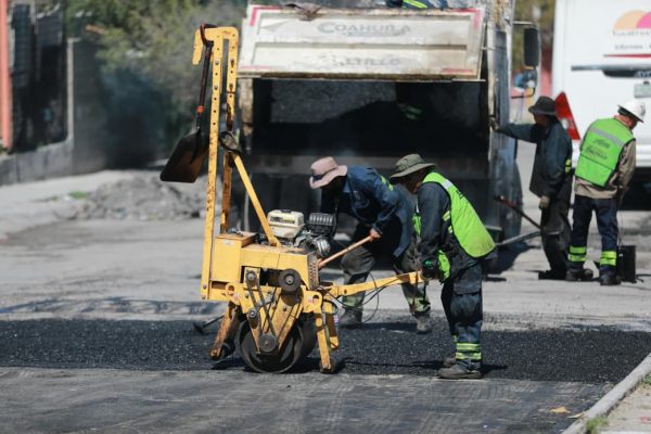Intensifica Javier Díaz rehabilitación de calles en Loma Linda
