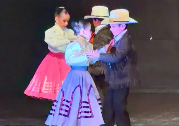 Ramos Arizpe reúne culturas del mundo en encuentro internacional de folclor