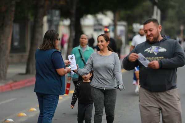 Familias aprovechan las actividades de la Ruta Recreativa