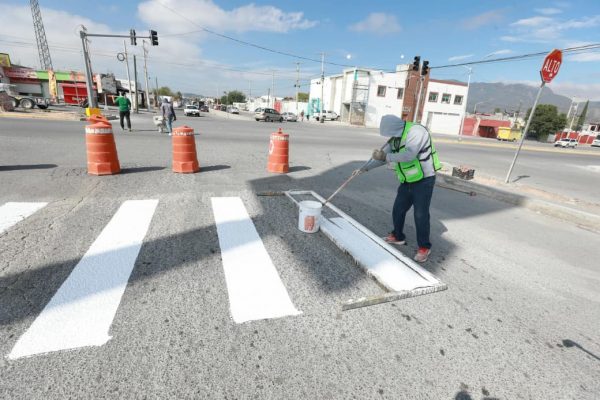 Atiende Javier Díaz peticiones ciudadanas; intensifica rehabilitación de vialidades