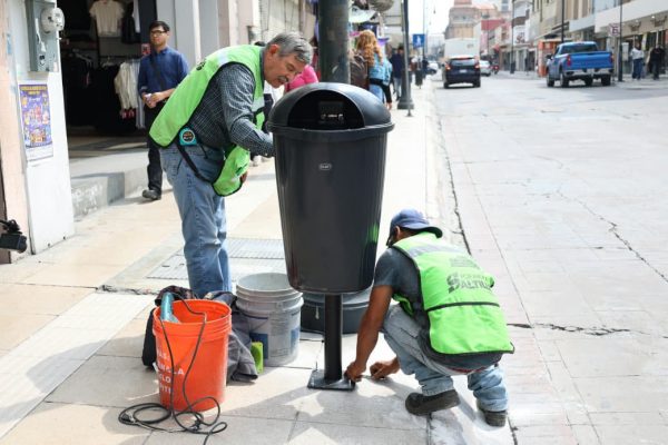 Instala Municipio contenedores de basura