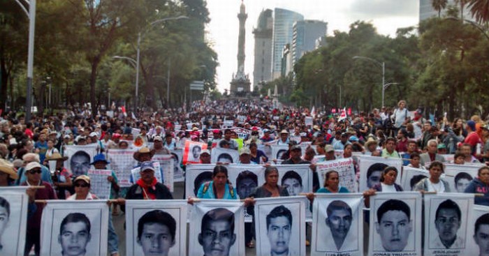Detuvieron a nueve policías vinculados con el caso de los 43 estudiantes de Ayotzinapa