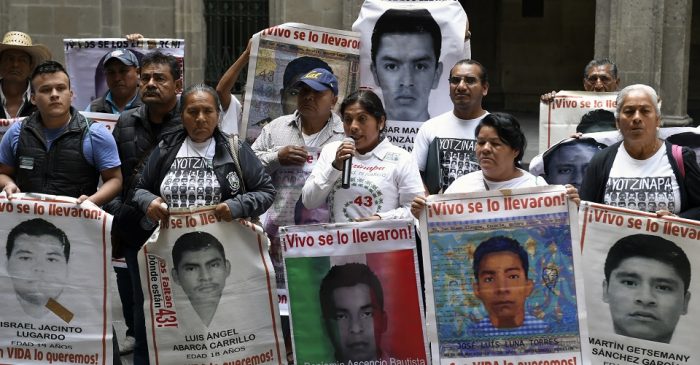 Caso Ayotzinapa: Padres de los 43 normalistas tendrán acceso a todos los archivos en 2024