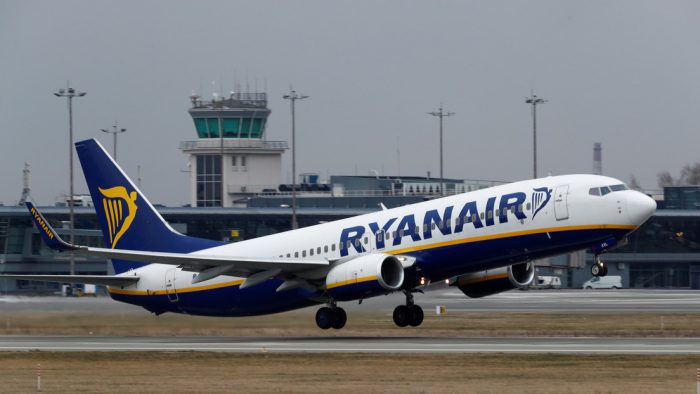 Que el Gobierno pague por la butaca central, o no volamos": el jefe de Ryanair tacha de "idiota" la regla sobre el distanciamiento social