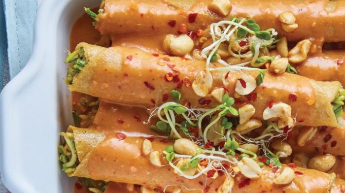 RECETA VEGANA: FLAUTAS CON SALSA DE CACAHUATE RELLENAS DE CALABAZA