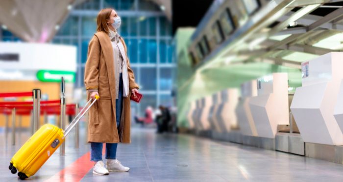 SRE recomienda tomar precauciones para viajes internacionales por variantes de Covid-19