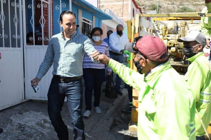 Siguen embelleciendo colonias en Saltillo con “Pintando Sonrisas”