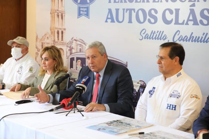 Invita Saltillo a rodada de autos antiguos en Región Sureste