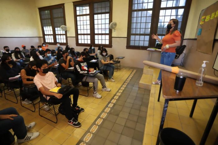 Acuden jóvenes a tercera jornada de cursos ExBach del Gobierno de Saltillo