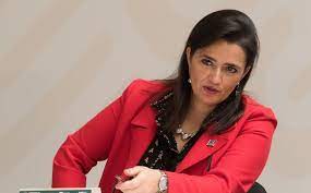 Margarita Ríos Farjat defiende su voto sobre la Ley Eléctrica; su compromiso es con la constitución, asegura