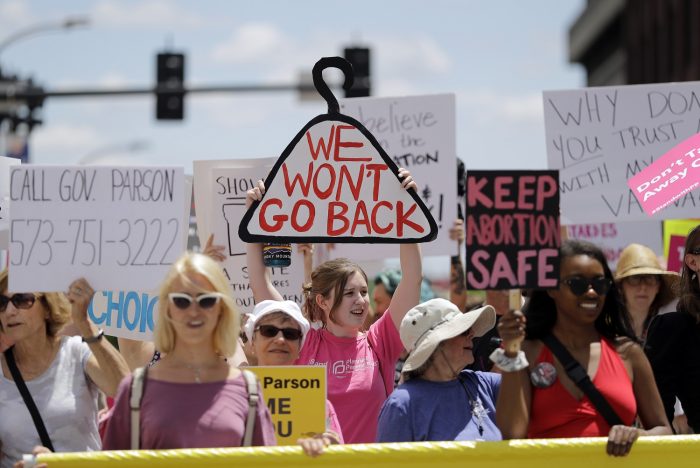 Derecho al aborto en Estados Unidos podría ser revocado por la Corte Suprema