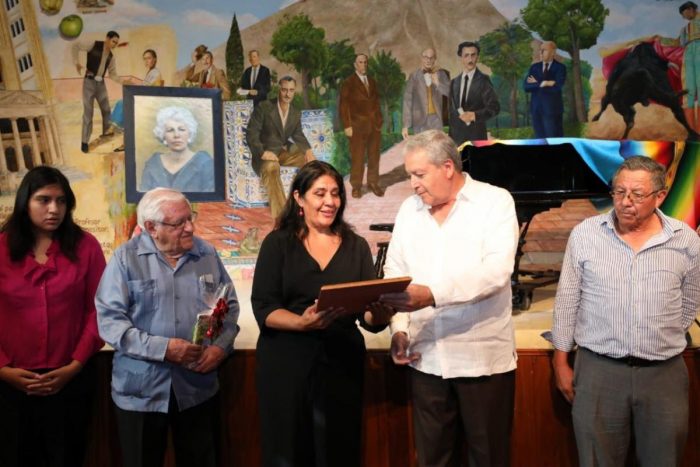 Lupina Soto ícono del teatro en Saltillo: Chema Fraustro