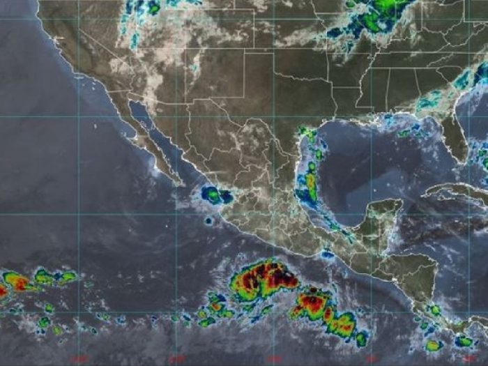 Comenzó formación de nuevo ciclón frente a Guerrero y Oaxaca, mientras tormenta “Javier” afectará a estos estados