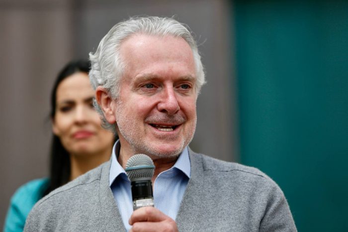 Santiago Creel reiteró su aspiración a la presidencia: “Sería un honor ser el candidato de Va por México”