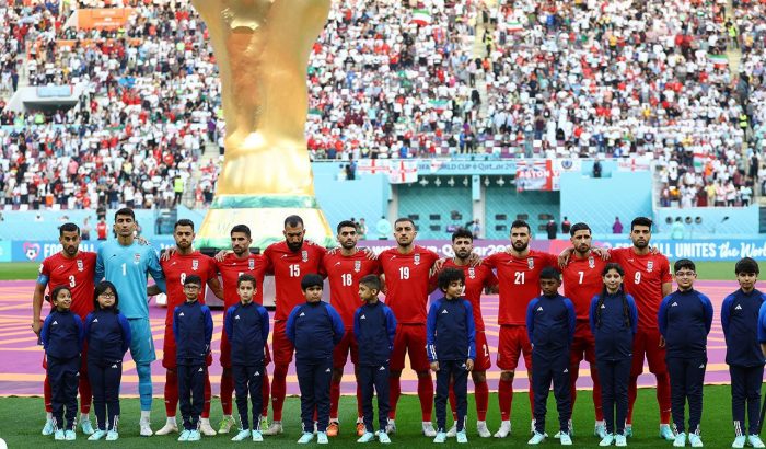 Los jugadores de Irán no cantaron el himno en el partido contra Inglaterra en respaldo a las protestas contra el régimen