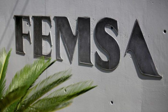A FEMSA le ‘sienta bien’ divorcio con Heineken: sube 8% en la bolsa