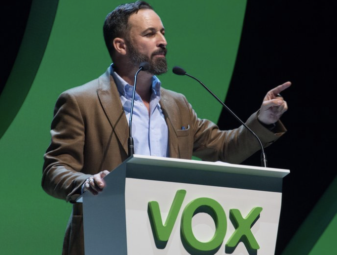 Vox se abre a apoyar al PP sin entrar en el Gobierno para evitar una investidura de Sánchez “con los enemigos de España”