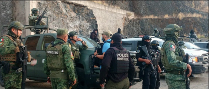 Liberan a cuatro de los nueve jóvenes secuestrados por un comando armado en Guerrero