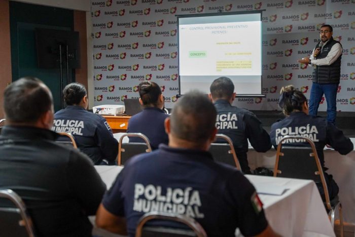 CDHEC CAPACITA A POLICÍAS MUNICIPALES DE RAMOS ARIZPE