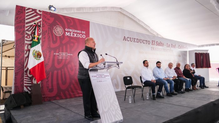Enrique Alfaro y el Presidente AMLO ponen en operación el acueducto El Salto-La Red-Calderón que llevará el primer metro cúbico de agua por segundo al AMG en beneficio de un millón de personas
