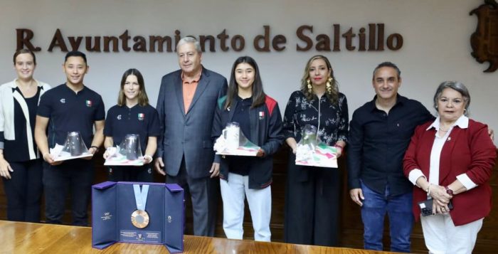 Reconoce Alcalde a atletas olímpicos de Saltillo