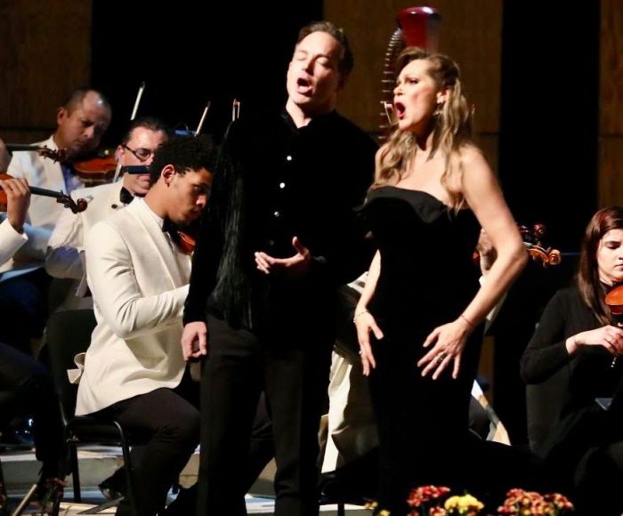 Apoyan programa de implantes cocleares con gran concierto de ópera