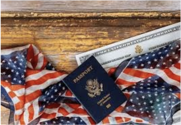 Estados Unidos planea revocar la ciudadanía a personas naturalizadas que cometieron ciertos delitos