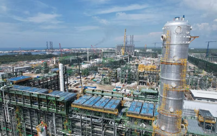 Pemex admite paro en Dos Bocas por crudo de mala calidad