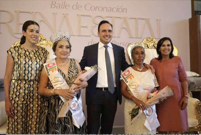Todo nuestro agradecimiento a nuestros adultos mayores: Manolo