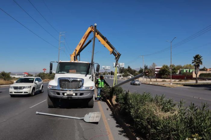 Instruye Javier Díaz intensificar limpieza en espacios públicos