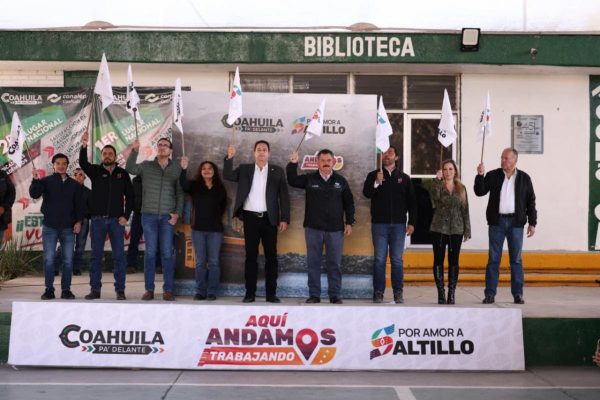 Comienza Javier Díaz paradero de camiones en el Conalep Saltillo I