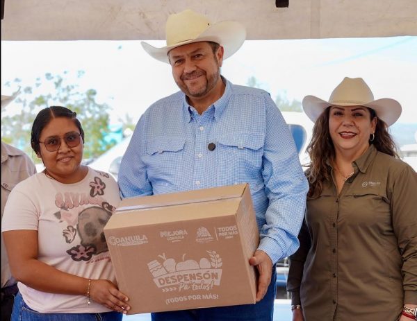 *Apoyo de Manolo Jiménez fortalece al campo de Ramos Arizpe*