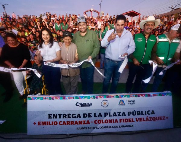 *Entrega Tomás Gutiérrez Plaza Emilio Carranza en la Fidel Velázquez*