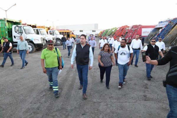 Este año, sumará Javier Díaz 8 camiones nuevos de recolección de basura