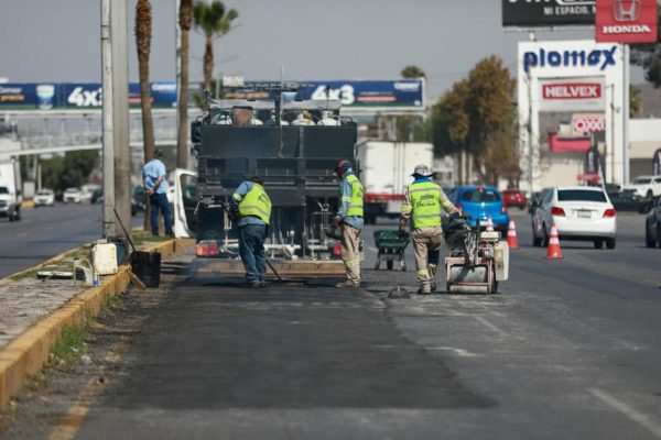 Rehabilita Municipio pavimento en todos los sectores de Saltillo