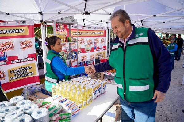 *Este viernes llega el Mercadito de a Peso a Parajes de los Pinos*